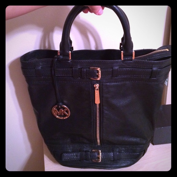 Mk bucket purse