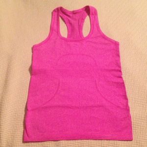 Pink run swiftly tank