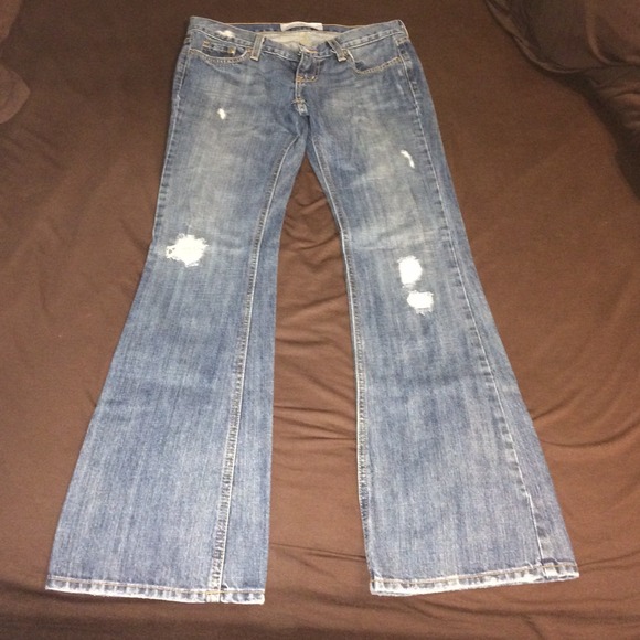 🎉🎉Bui Yah Kah Jeans!!!!!