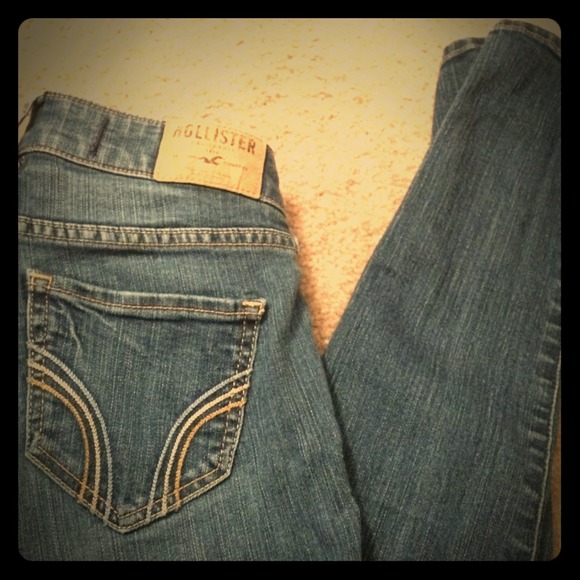Great condition Hollister jeans W24 L29