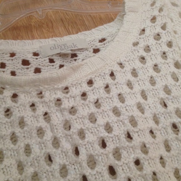 Metallic white sweater - Picture 3 of 3