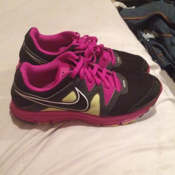 Nike shoes