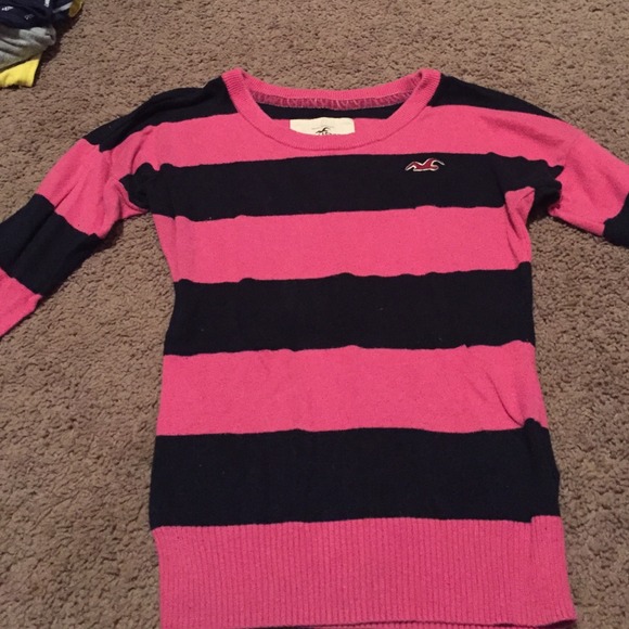 Hollister sweater