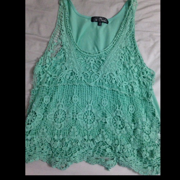 Crotchet tank