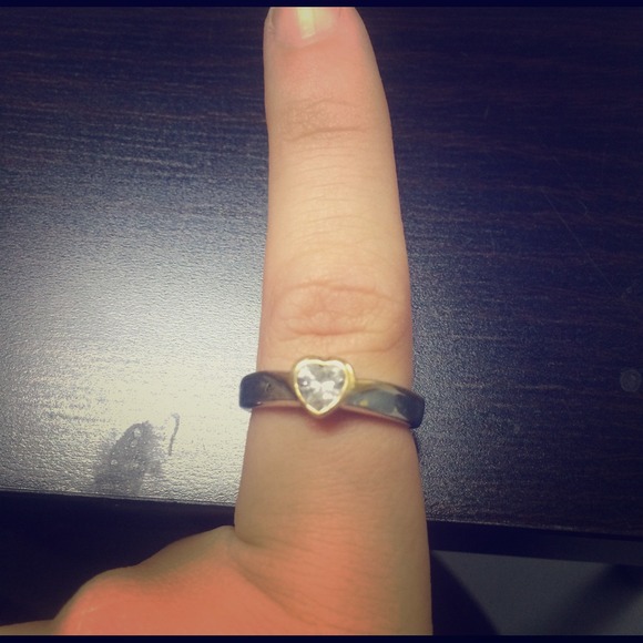 Heart ring