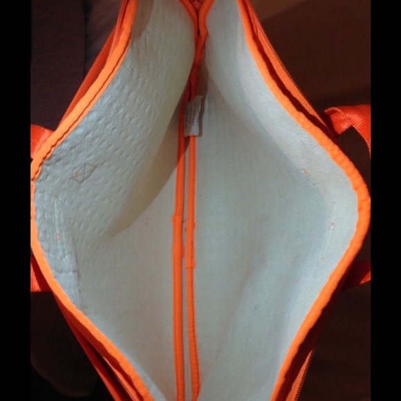 Labtop case - Picture 2 of 3