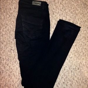 Black ripped jeans. LIKE NEW!