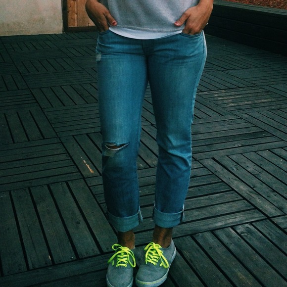 J Brand Aidan Mid Rise Boyfriend Jeans - Picture 2 of 4