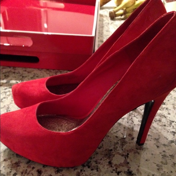BCBG Red Pumps - Picture 4 of 4