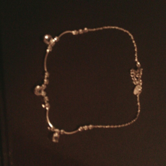 (Faux)Diamond Studded Silver Choker