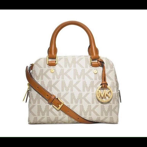 14 michael kors handbags authentic mk jet set travel satchel in vanilla from maricel s 14 michael kors handbags authentic mk jet set travel satchel in vanilla from maricel s