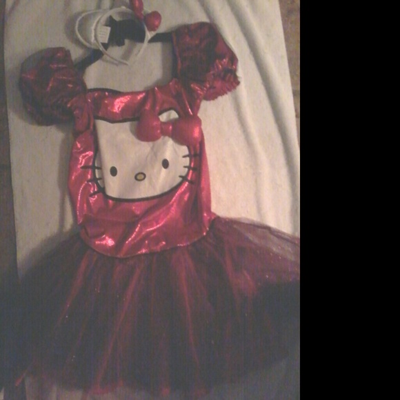 Halloween is around the corner. - Picture 1 of 1