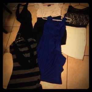 Women's dresses & clothes