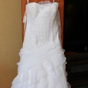 Wedding dress