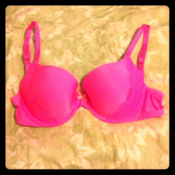 Victoria's Secret Demi Bra