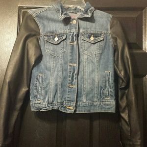 Size M But Fits Like S