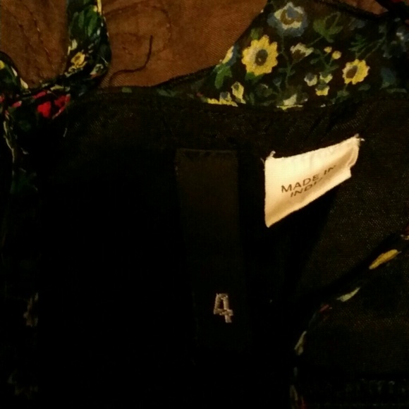 Summer dress - Picture 2 of 3