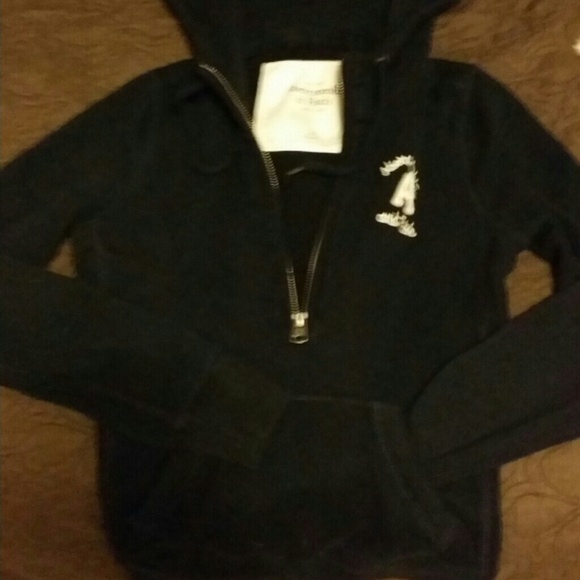A&F 3 qtr zip up - Picture 3 of 3