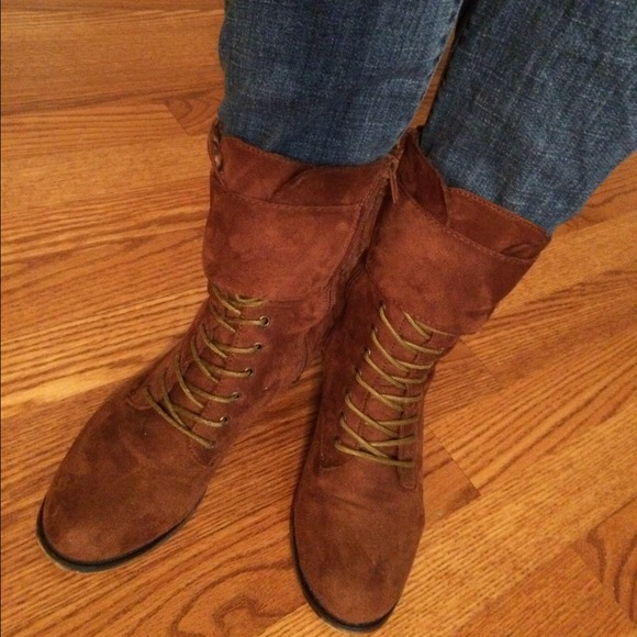 Combat boots - Picture 2 of 4