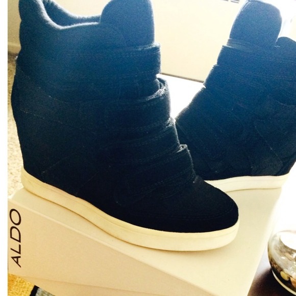 Aldo Sneaker Wedges Barley Worn !