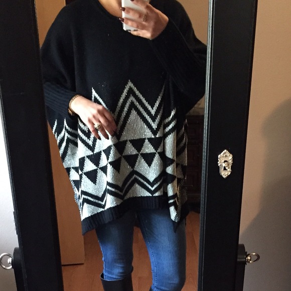 1 hour🌷Gorgeous sweater - Picture 3 of 4