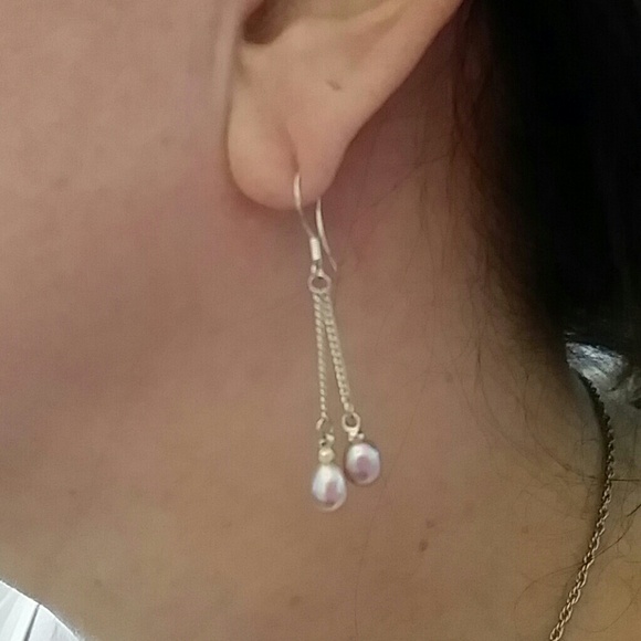 *A STEAL* REAL FRESH WATER PEARL EARRINGS