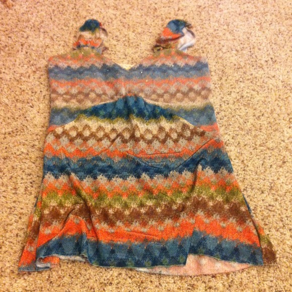 Gimmicks tank top