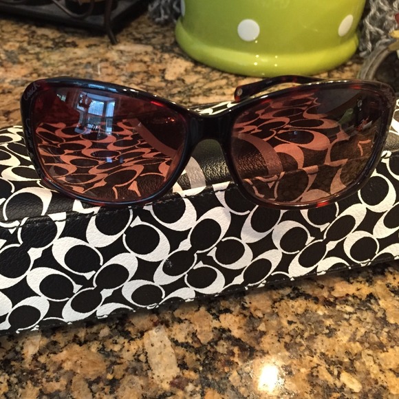 Authentic coach TARYN tortoise sunglasses