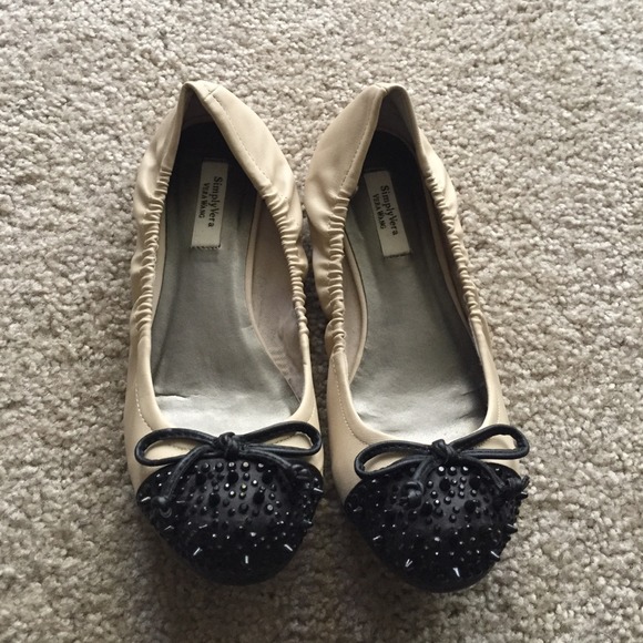 Simply Vera embellished ballet flats