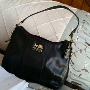 *FINAL*PRICE* Authentic Black Coach Purse