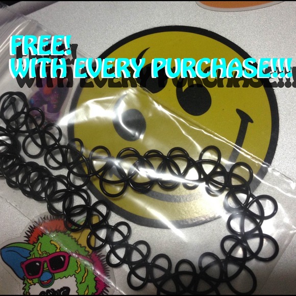 Bull Tee - Picture 3 of 3