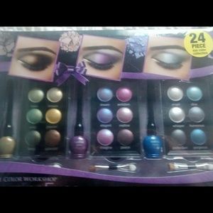 Eye make up