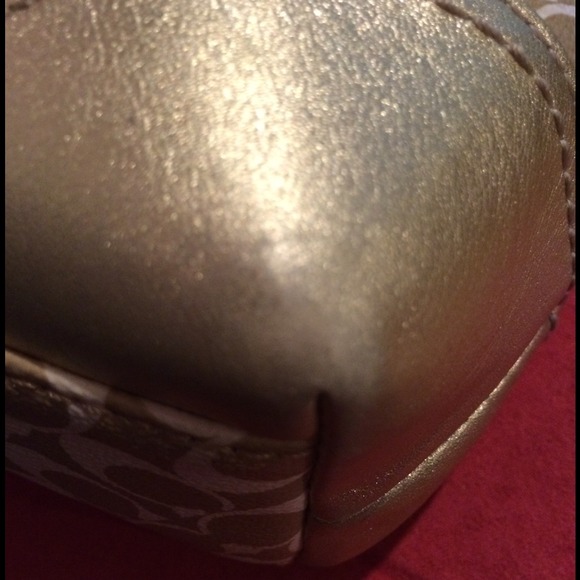 Authentic COACH Chelsea Signature stripe tote - Picture 4 of 4