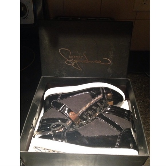 Sold - Picture 2 of 4