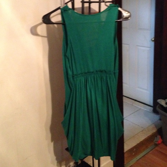 Dress - Picture 4 of 4