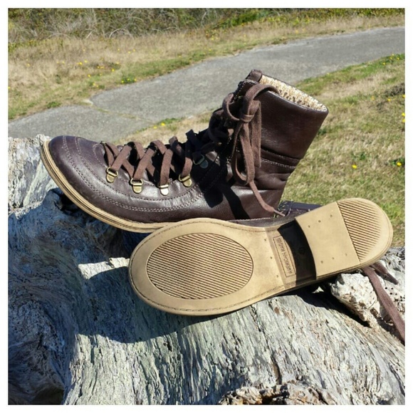 *Sold in Bundle* "Kelsey" American Rag Boots - Picture 3 of 4