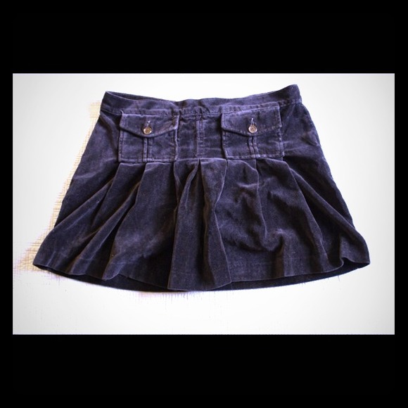 Blue velvet pleated Juicy Couture mini skirt sizem