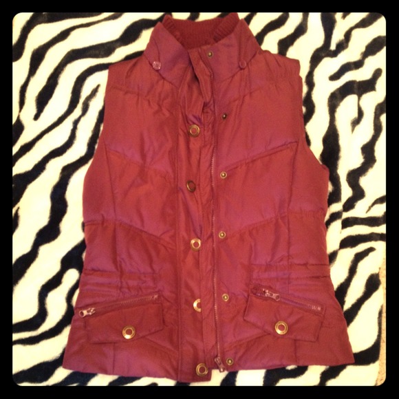 Maroon Vest - Picture 1 of 3
