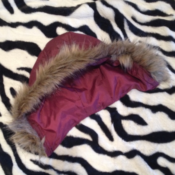 Maroon Vest - Picture 3 of 3