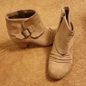 Kate and Kelly Low Top Boots