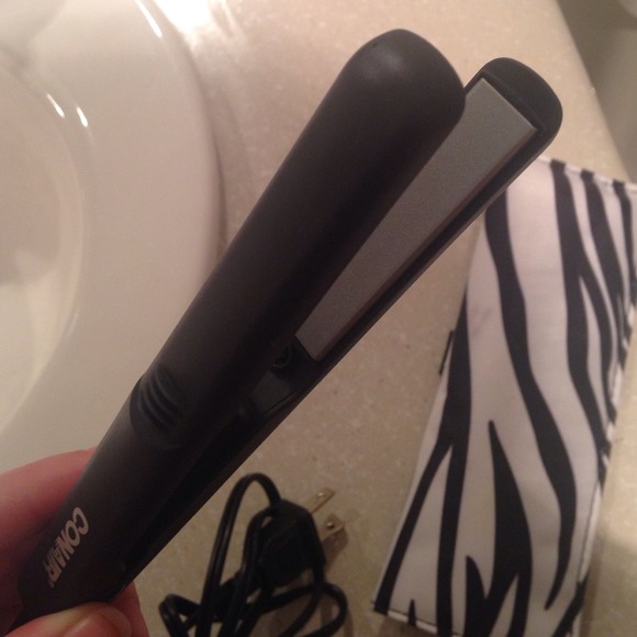 Mini hair straightener - Picture 2 of 2