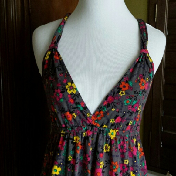 Cute Flowered Sundress - Picture 2 of 4