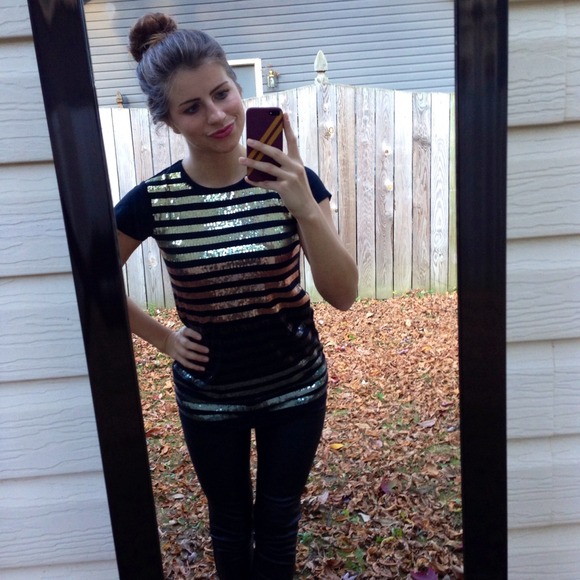 DKNY Tops - Sequin tee