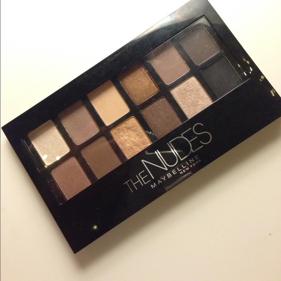 🌟 "The Nudes platters" 🌟