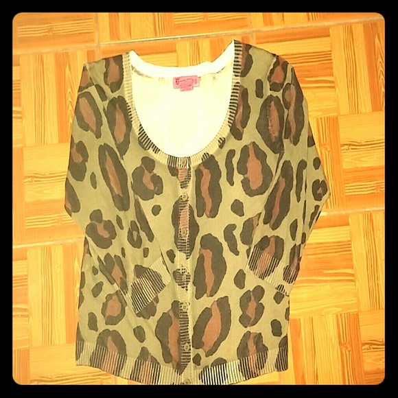 3/4 length leopard print sweater