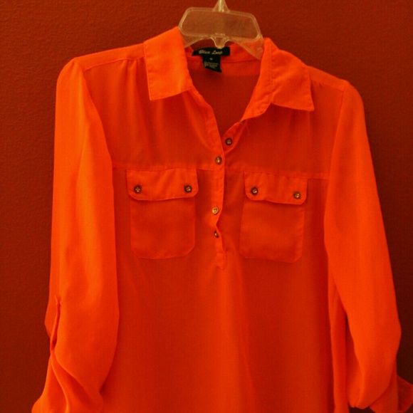 Shirt - Picture 3 of 3