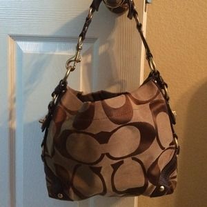 **RESERVED***Coach Bag. 100% authentic