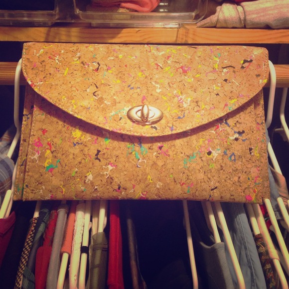Cork clutch