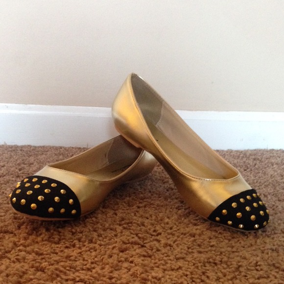 Gold spiked flats! Michael Antonio! NWOT