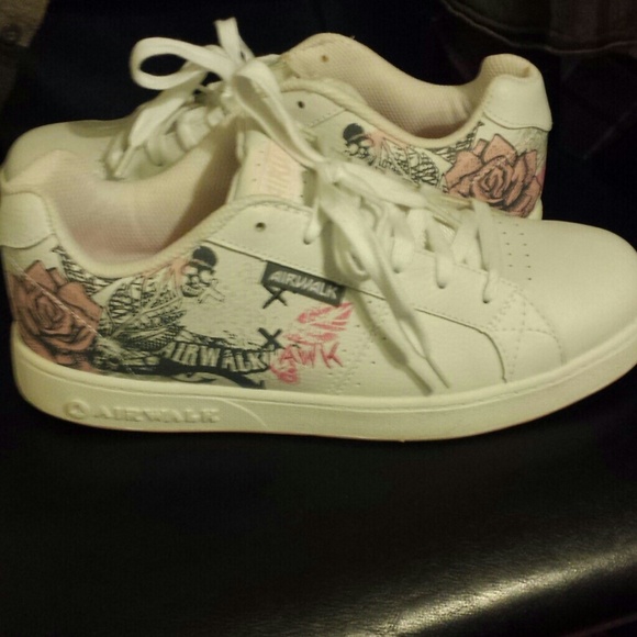 Airwalk sneakers